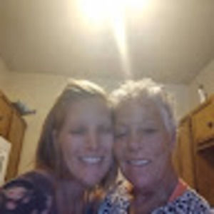 Meet your Posher, Roxanne